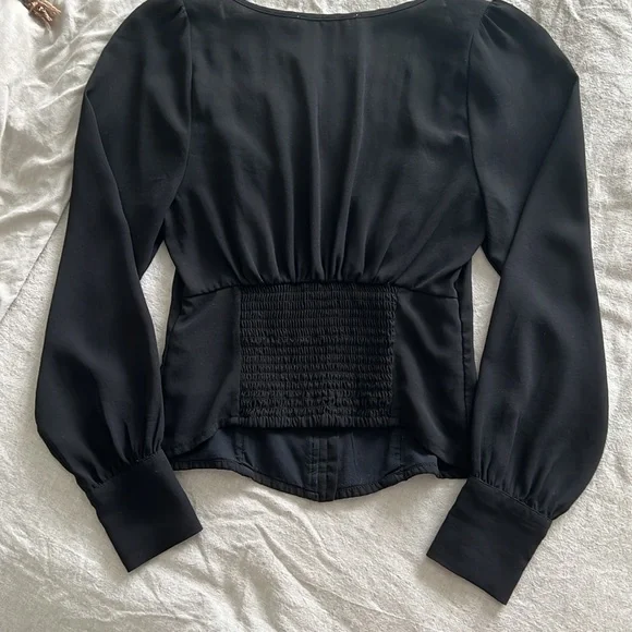 Abercrombie and Fitch button-down long sleeve blouse XS - Picture 6 of 7